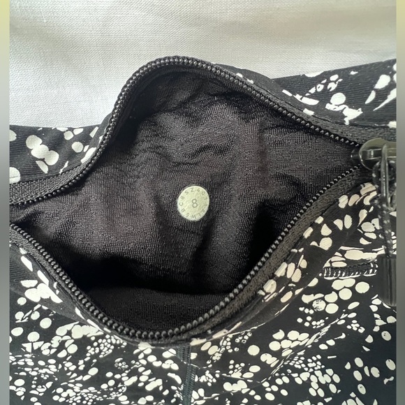 Lululemon Croo pants - Picture 5 of 5